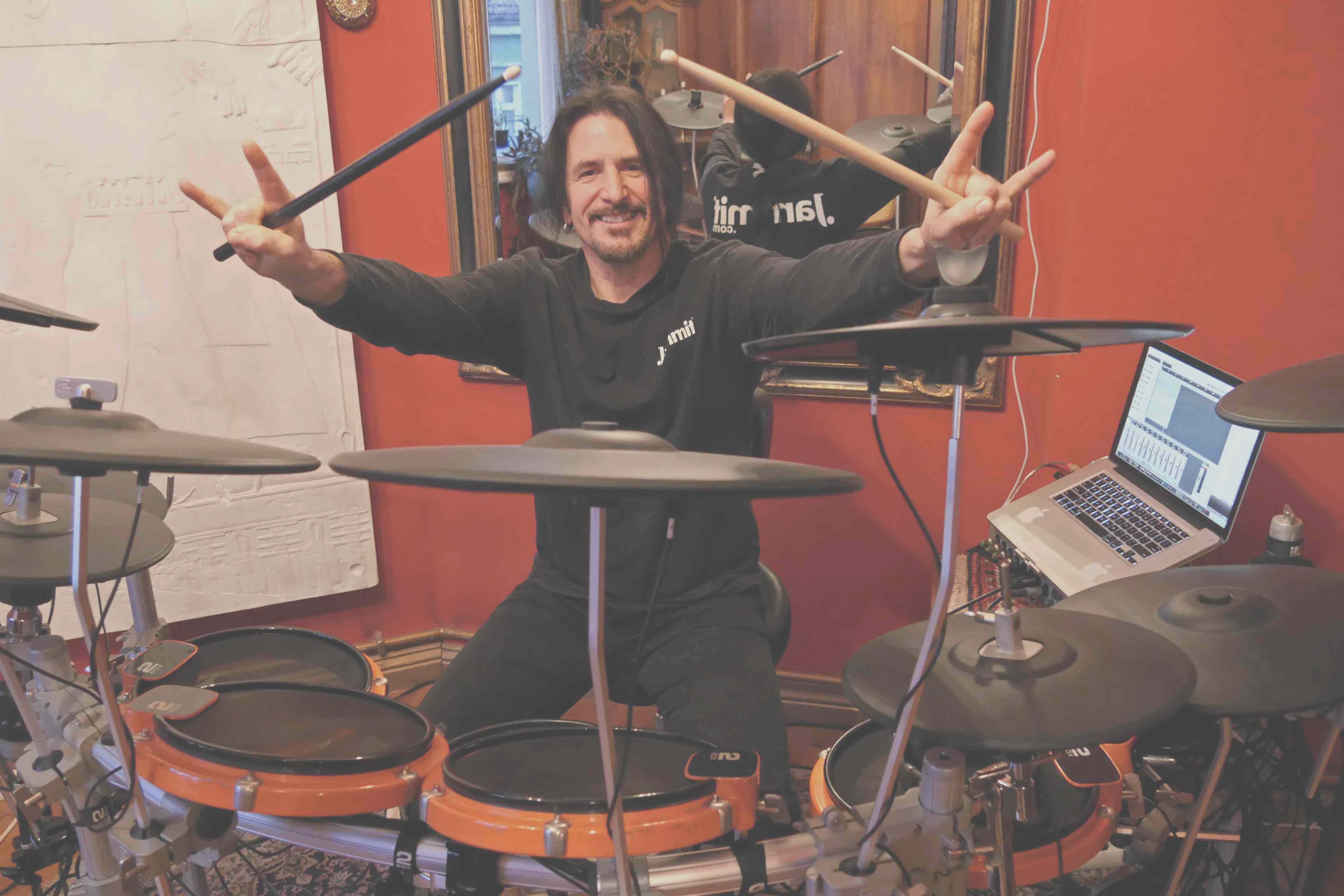 Randy Black introduces a favorite rudiment CATwithHATs