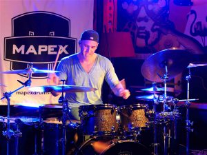 Matt Halpern performing © Cat with Hats